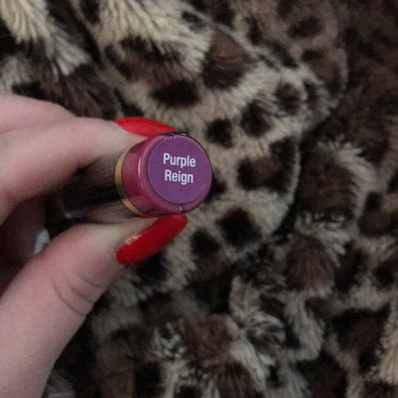 Lipsense - Picture 2 of 6